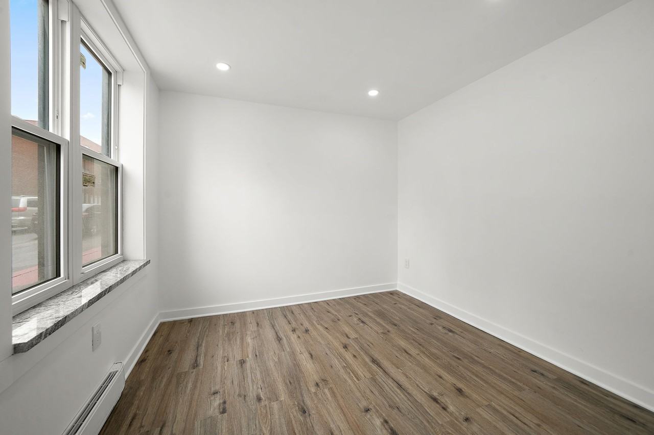 1808 Rue D'Iberville #1808 - Photo 5 of 16