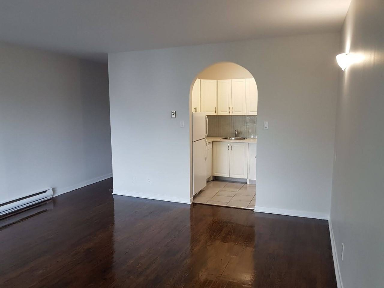 2066 Queen Street East #10 - Photo 3 of 13