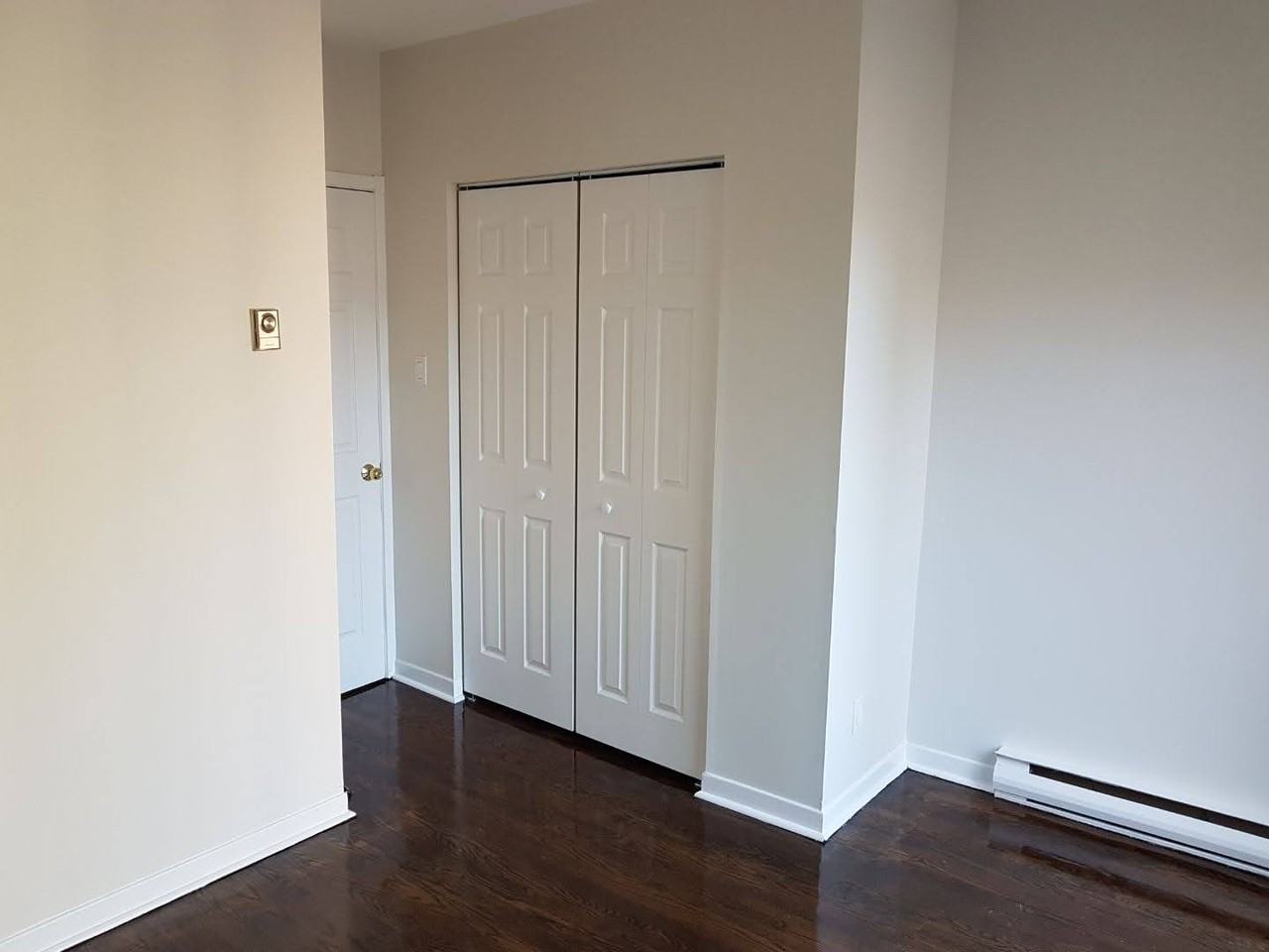 2066 Queen Street East #10 - Photo 6 of 13