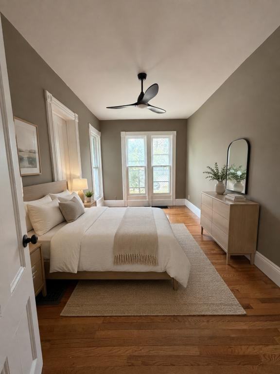 213 Oxford St - Photo 2 of 8