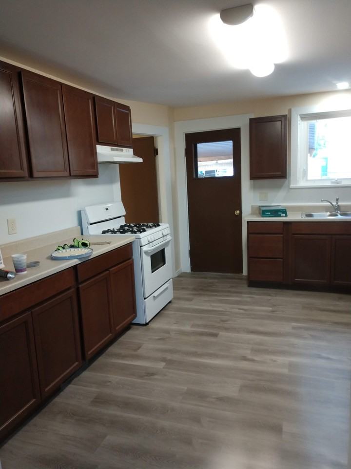 64 Madison St #64 - Photo 2 of 5