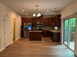 featured image of 219 Luna Trl
