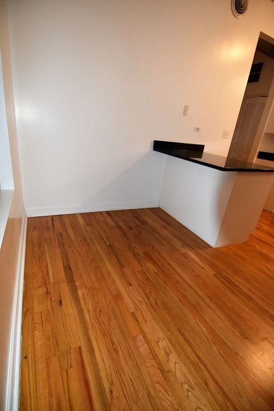 3803 N Broadway St - Photo 6 of 14