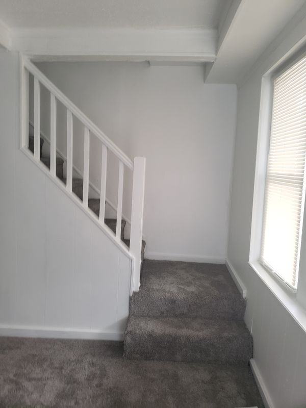 209 W Cedar Ave - Photo 6 of 8