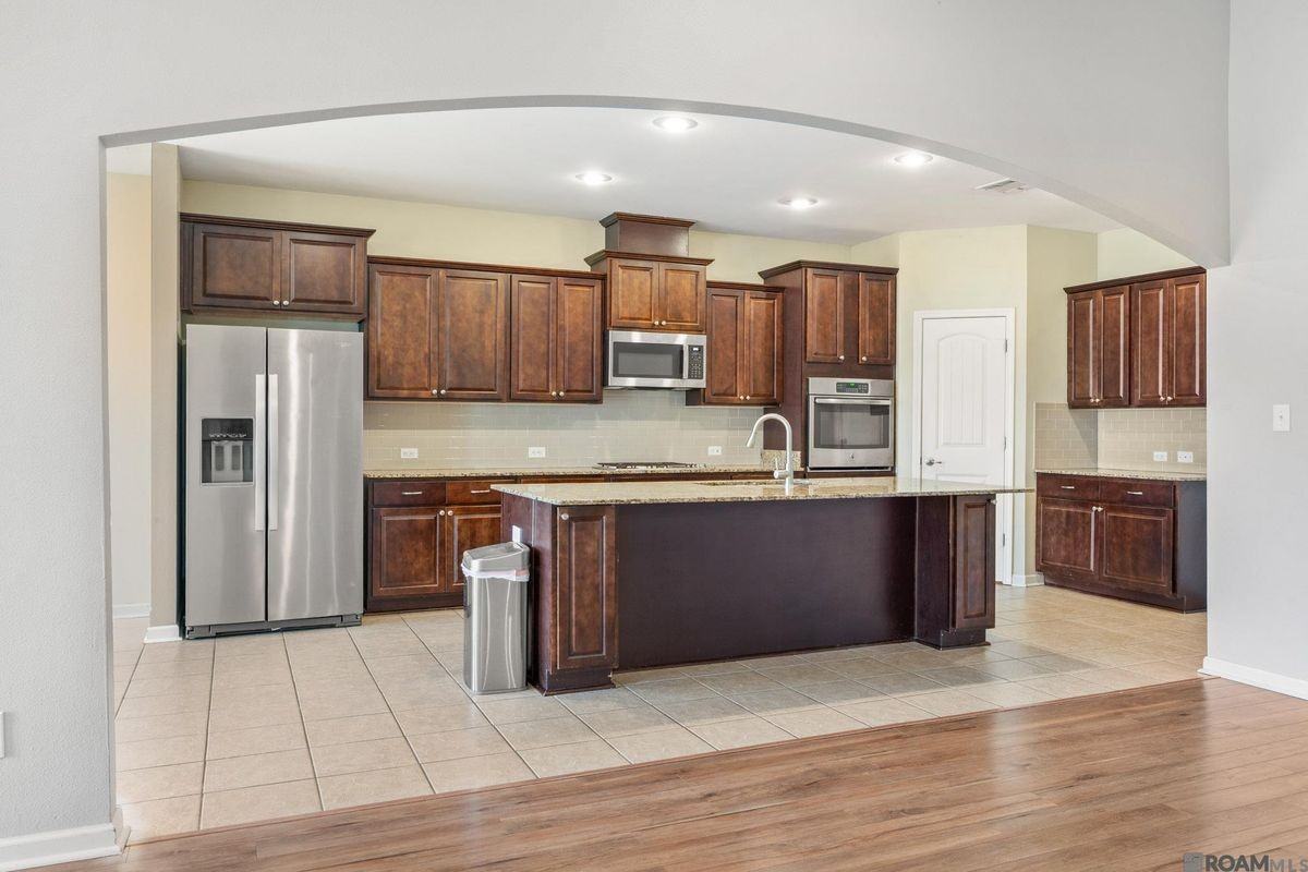 13440 Larch Ct - Photo 6 of 25