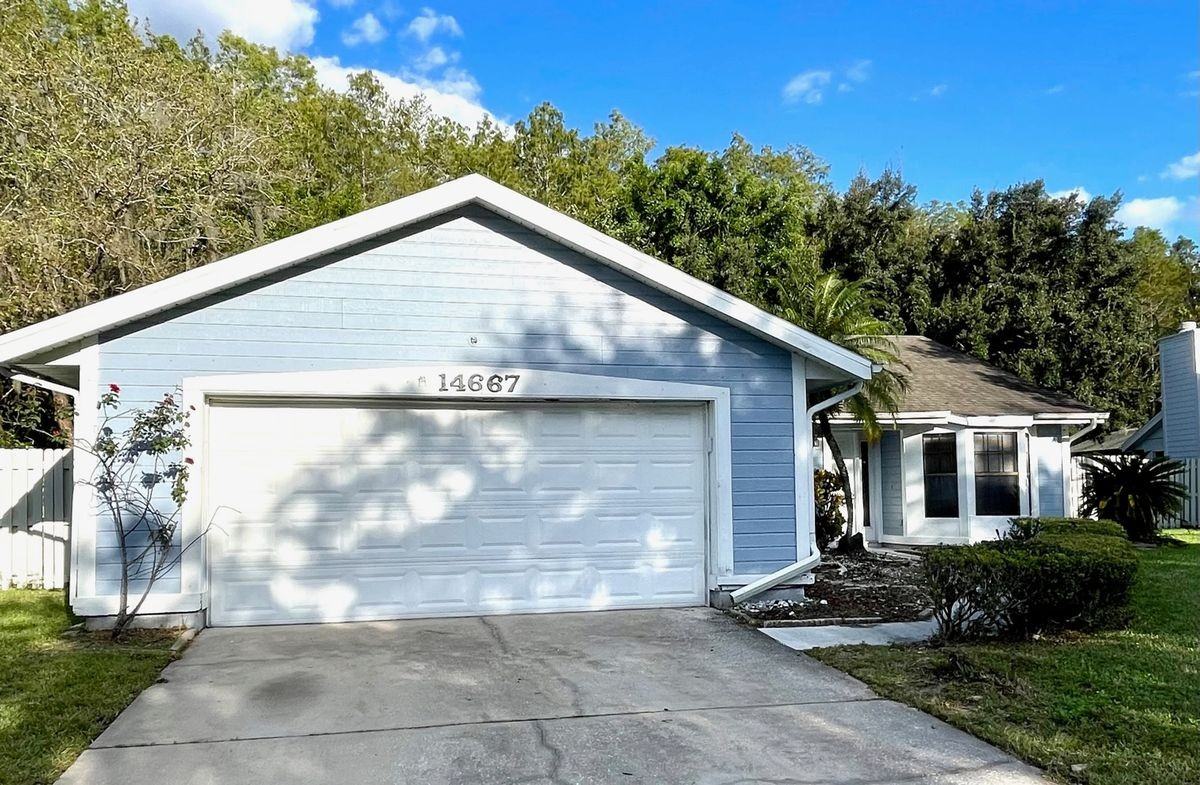 14667 Eagles Crossing Dr - Photo 3 of 15
