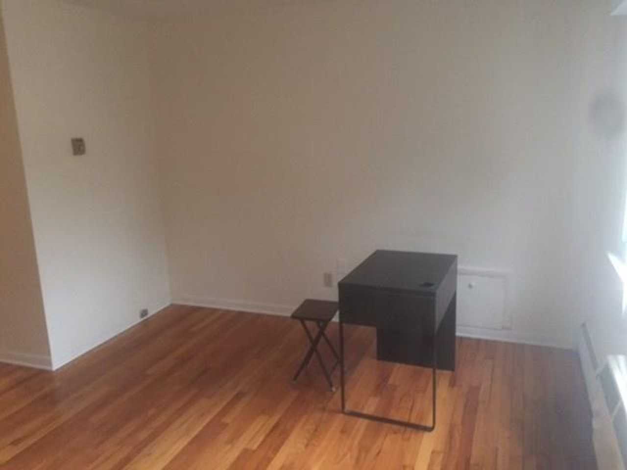 550 Whitney Ave #14 - Photo 7 of 8