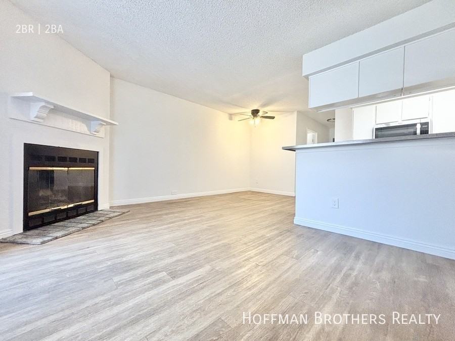 10346 Commerce Ave #6 - Photo 5 of 16