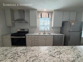 featured image of 107 Dayflower Cir