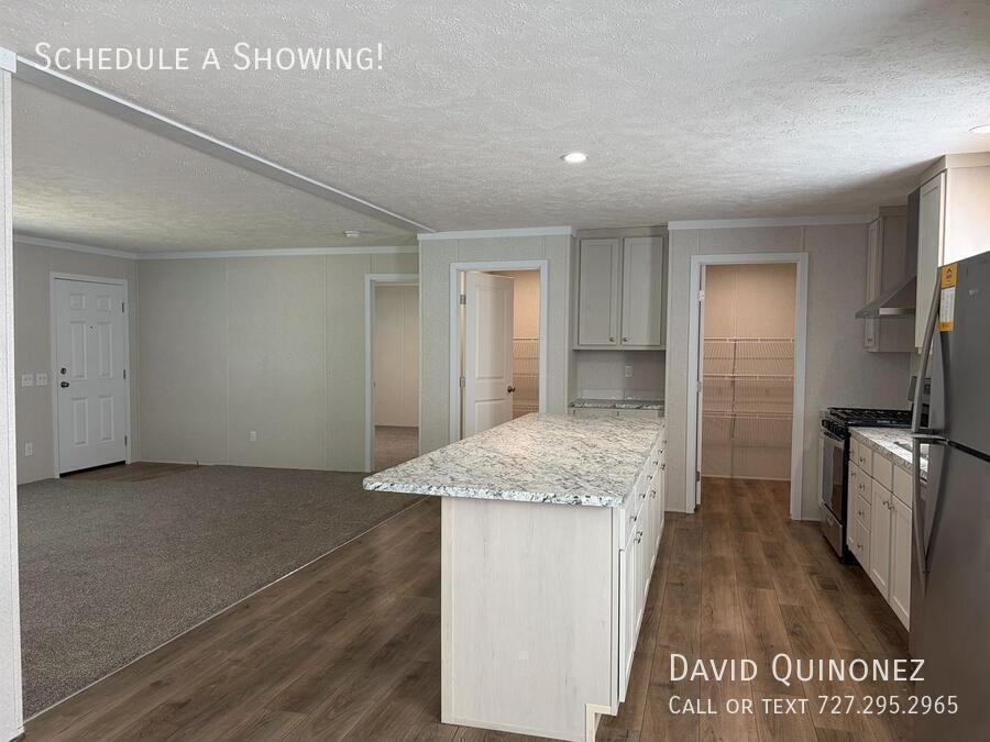 107 Dayflower Cir - Photo 3 of 19