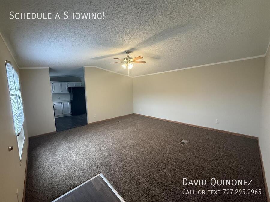 6706 Country Ln - Photo 3 of 14