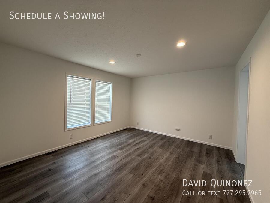 6249 Roosevelt - Photo 7 of 17