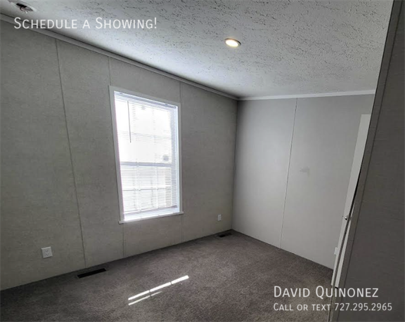 113 Eastwood Dr - Photo 4 of 8