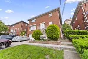 featured image of 214 11th St #1