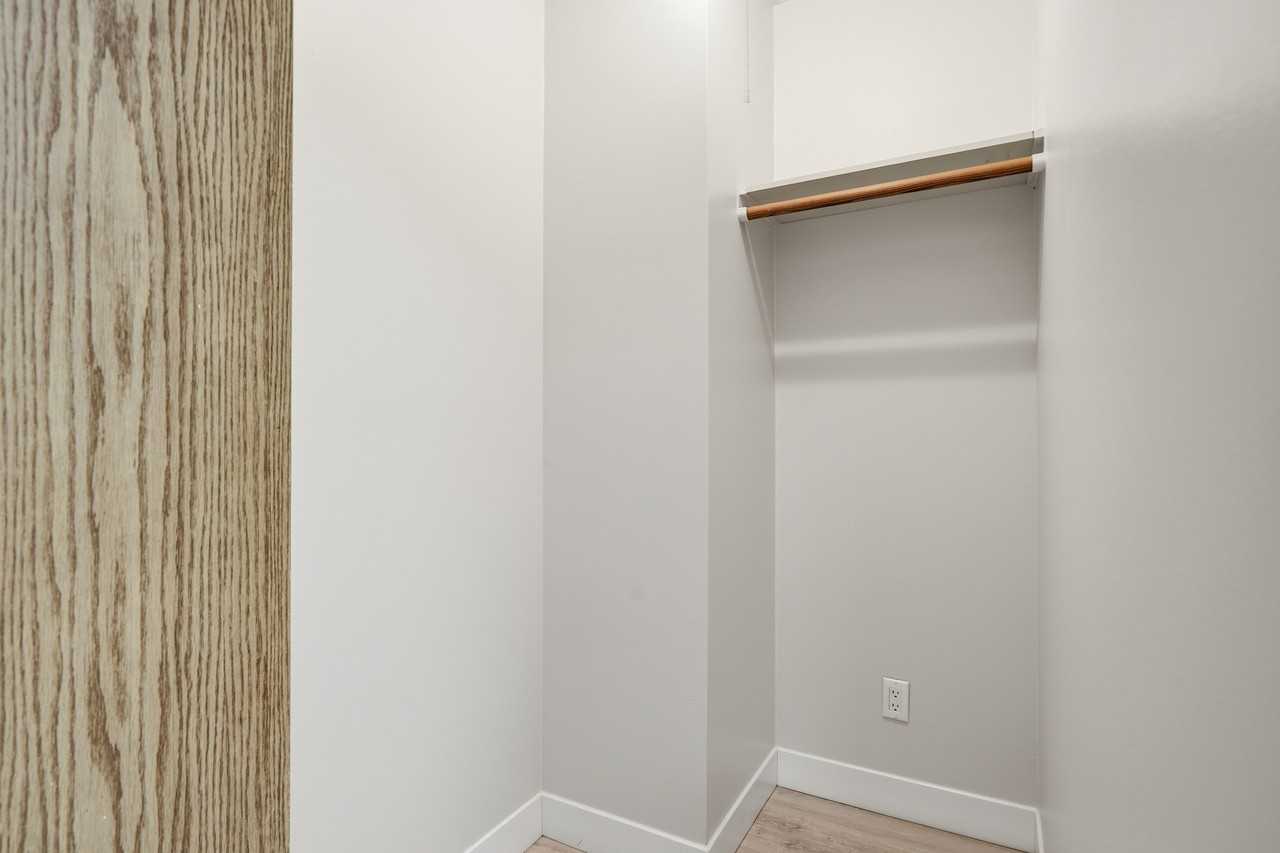 5057 47A Avenue #325 - Photo 6 of 11
