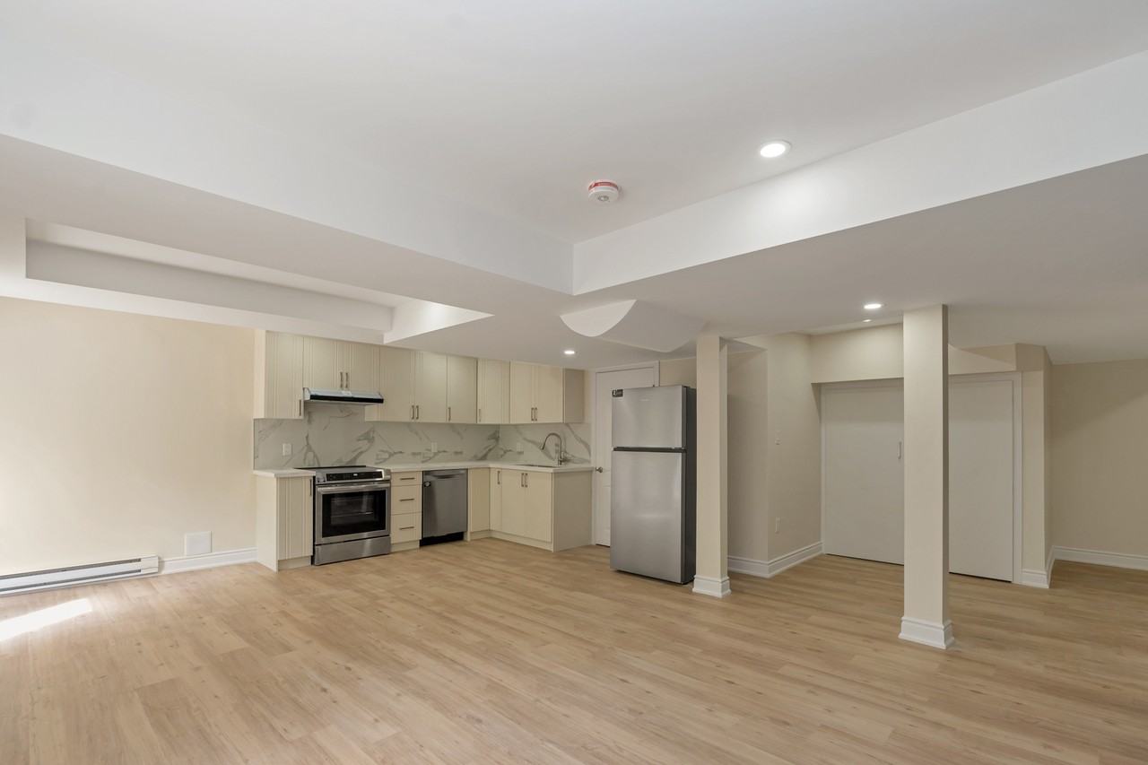 1494 Davis Loop - Photo 4 of 17