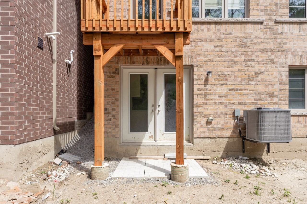 1494 Davis Loop - Photo 3 of 44