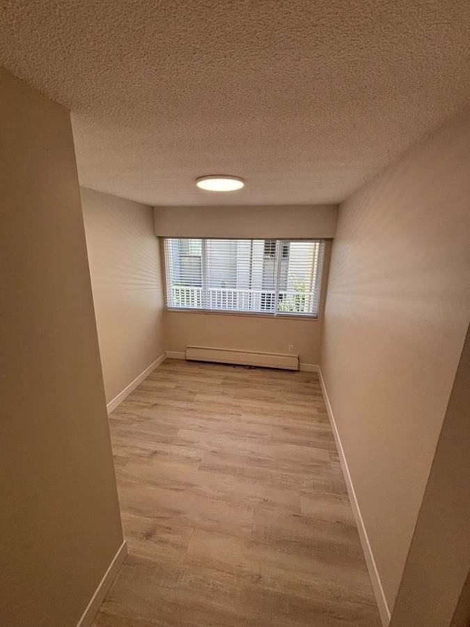 5521 16 Avenue #239 - Photo 6 of 18