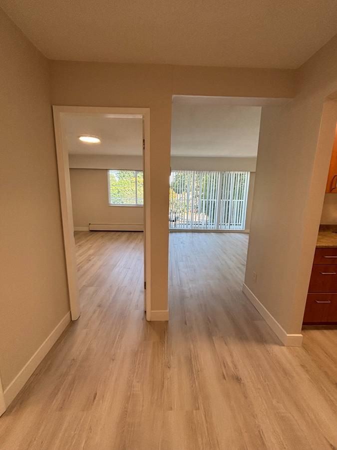 5521 16 Avenue #239 - Photo 7 of 18