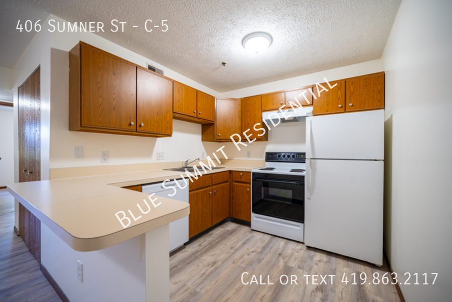406 Sumner St #C5 - Photo 2 of 11