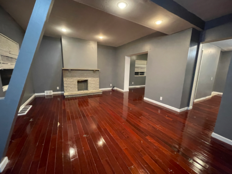 1516 Rockland Ave - Photo 2 of 18