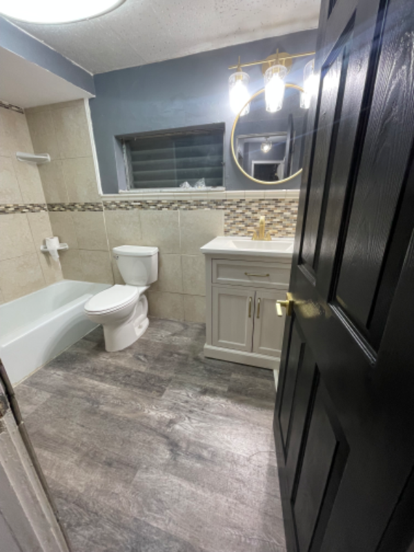 1516 Rockland Ave - Photo 7 of 18