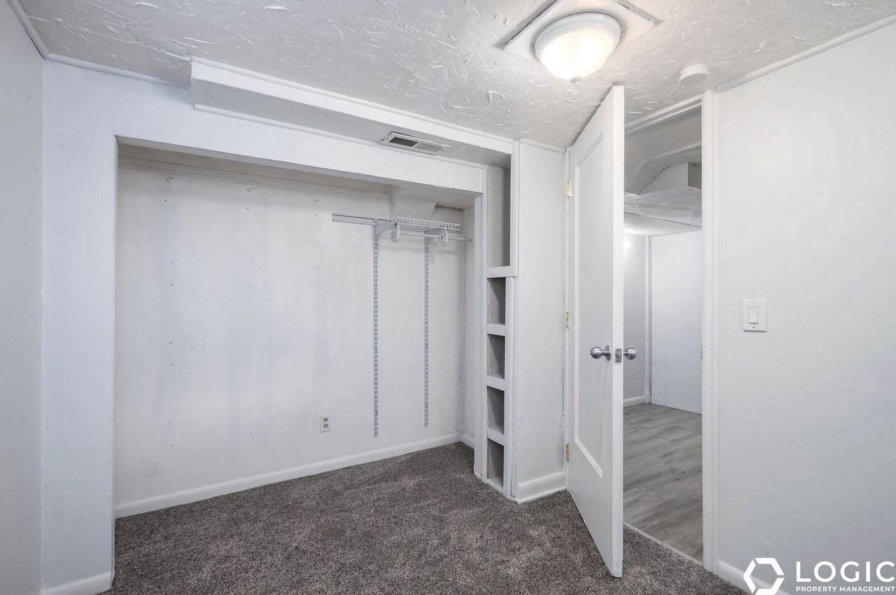 761 N 700 W - Photo 7 of 13