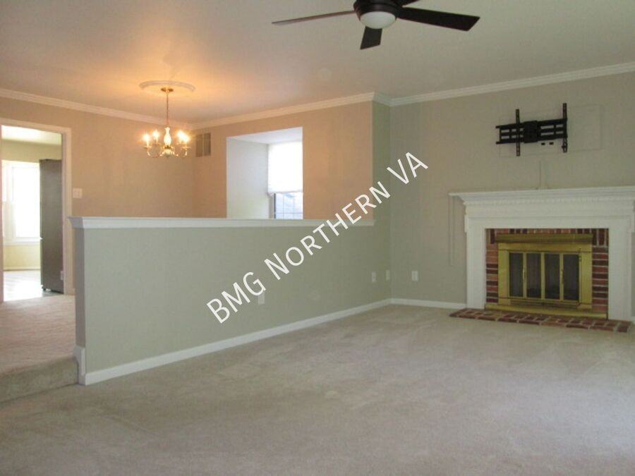 21108 Twinridge Sq - Photo 2 of 29