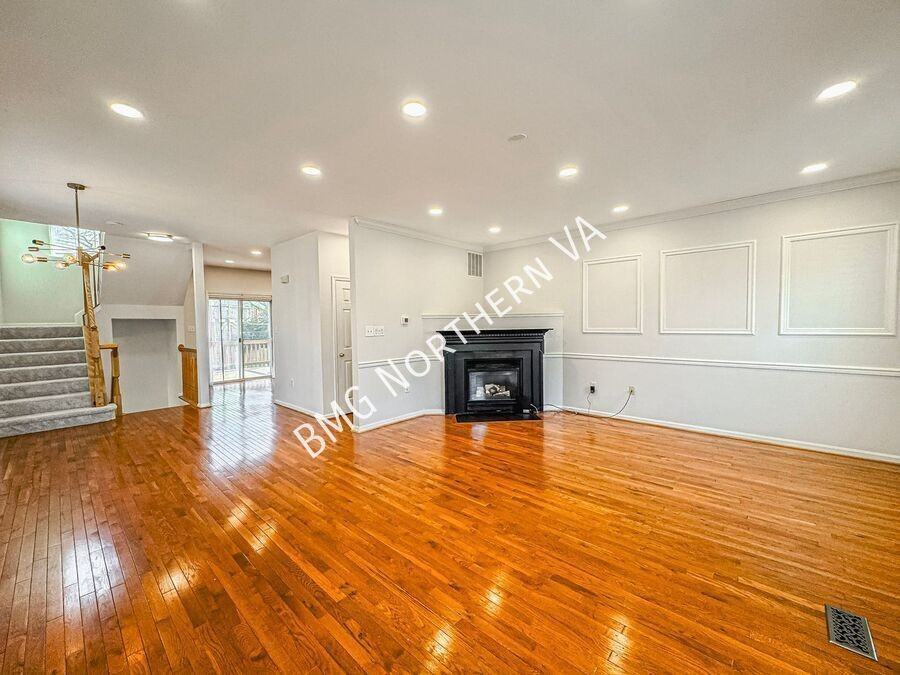 4647 Flatlick Branch Dr - Photo 2 of 38