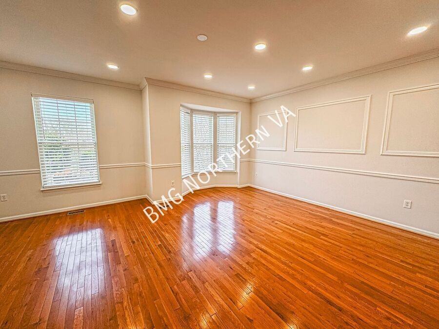 4647 Flatlick Branch Dr - Photo 5 of 38