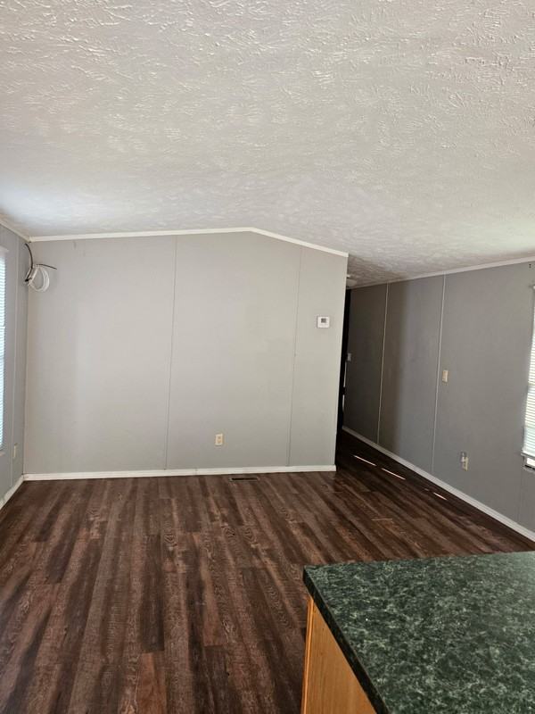 106 Little Brushy Rd - Photo 2 of 7