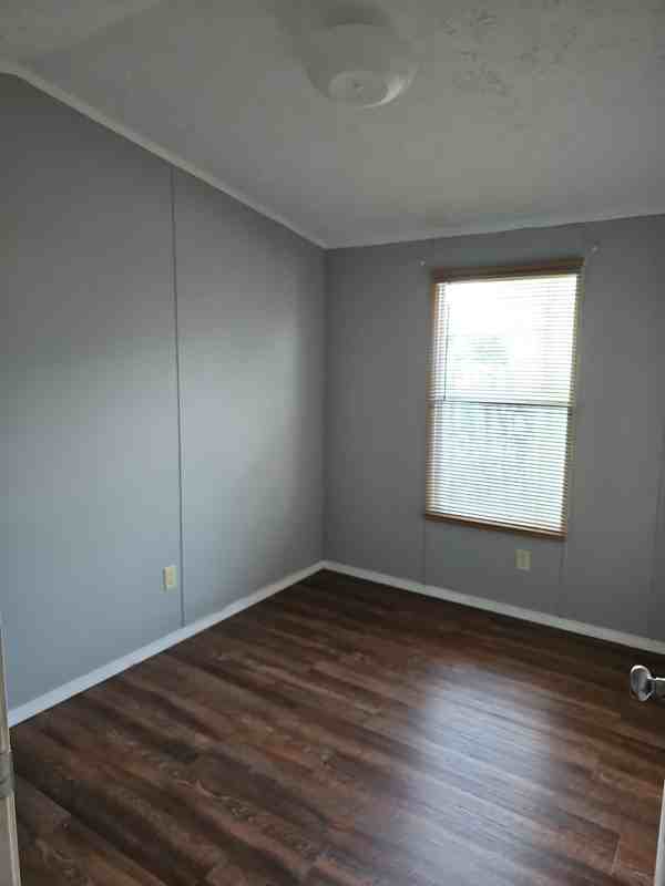 106 Little Brushy Rd - Photo 6 of 7