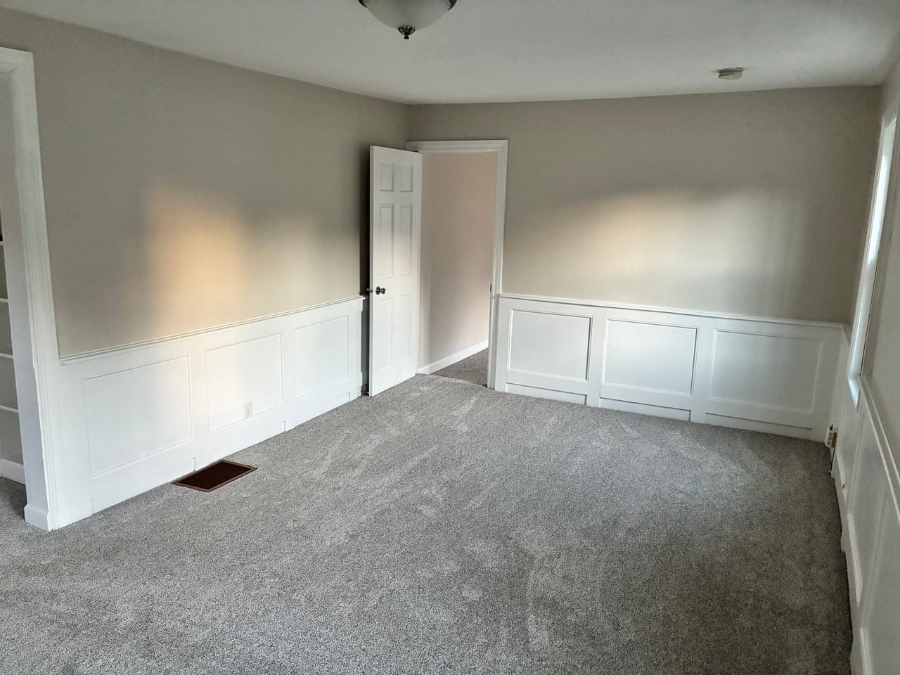 928 Baxter St Se - Photo 6 of 14