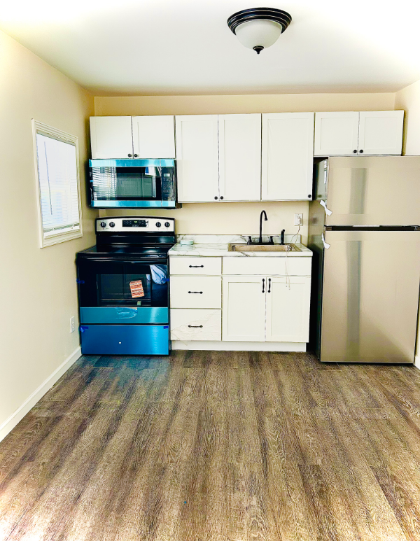 110 W Willow Dr #E - Photo 4 of 4