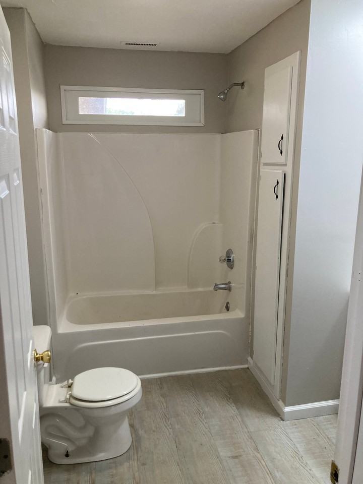 2736 4th Ave #4 - Photo 4 of 6