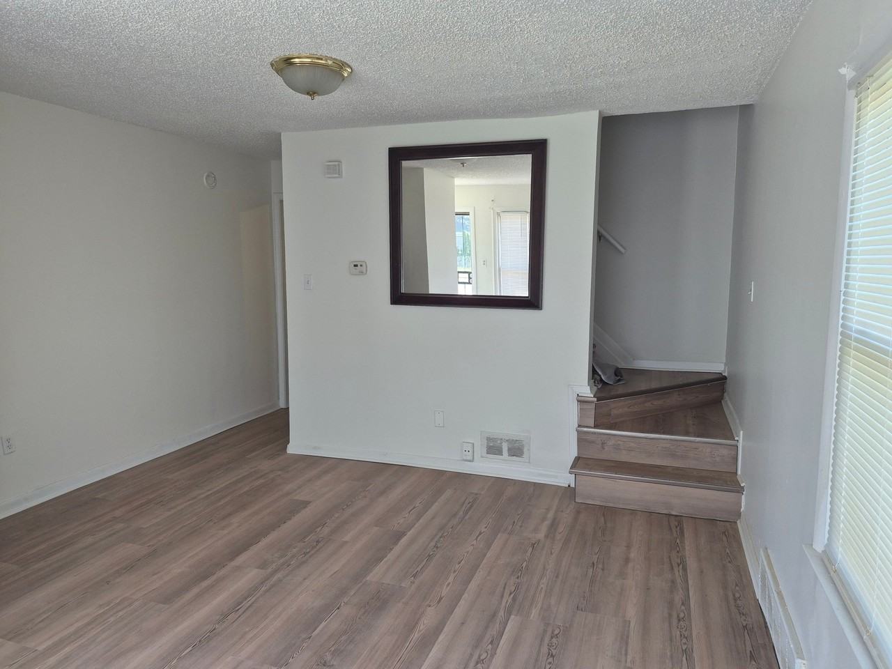 19791 Lahser Rd - Photo 3 of 10