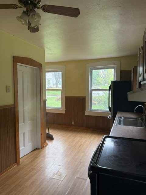 167 W Broadway #1 - Photo 3 of 6