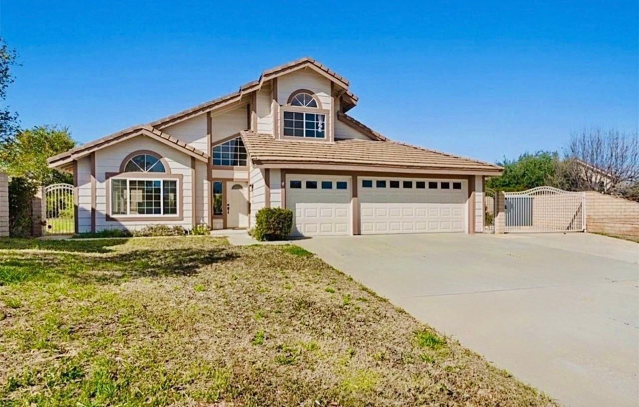 120 Sandpoint Ln