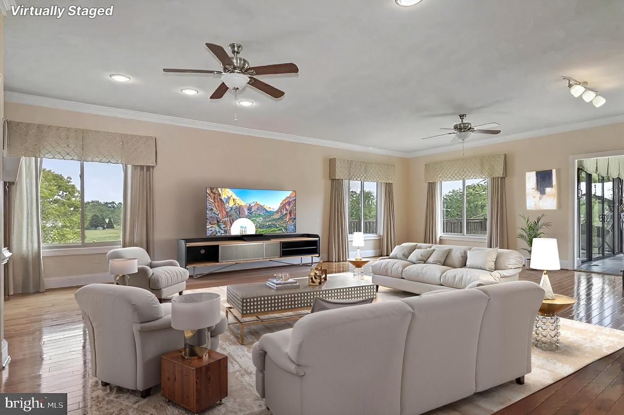 2277 Poplar Rd - Photo 6 of 11