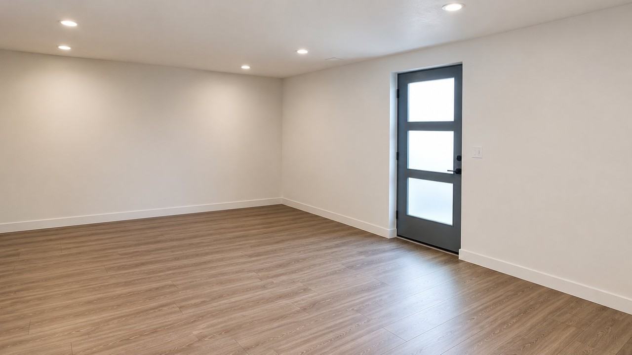 11877 S Teton Park Dr #BS - Photo 2 of 5