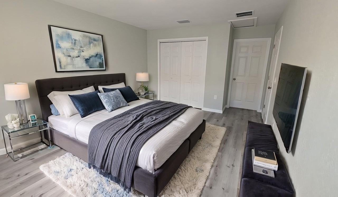 1527 Nw 57th Ct #1 - Photo 3 of 13