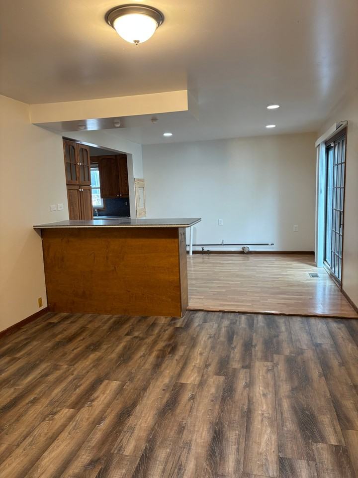 622 Mckeighan Ave - Photo 6 of 11