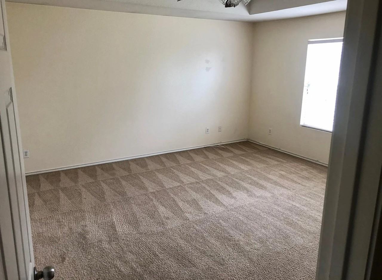 3414 Ironwood Fls - Photo 4 of 14