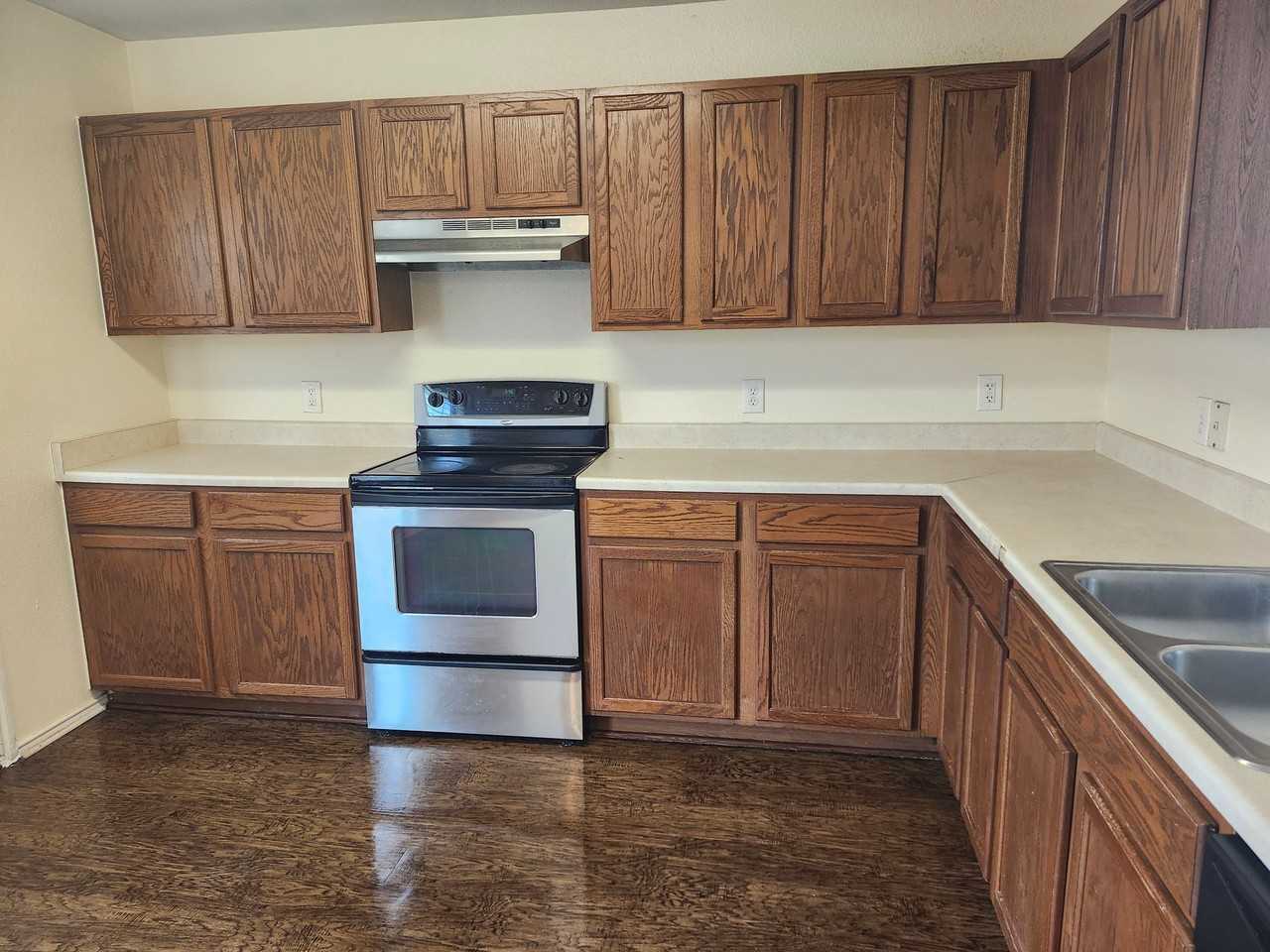 3414 Ironwood Fls - Photo 6 of 14