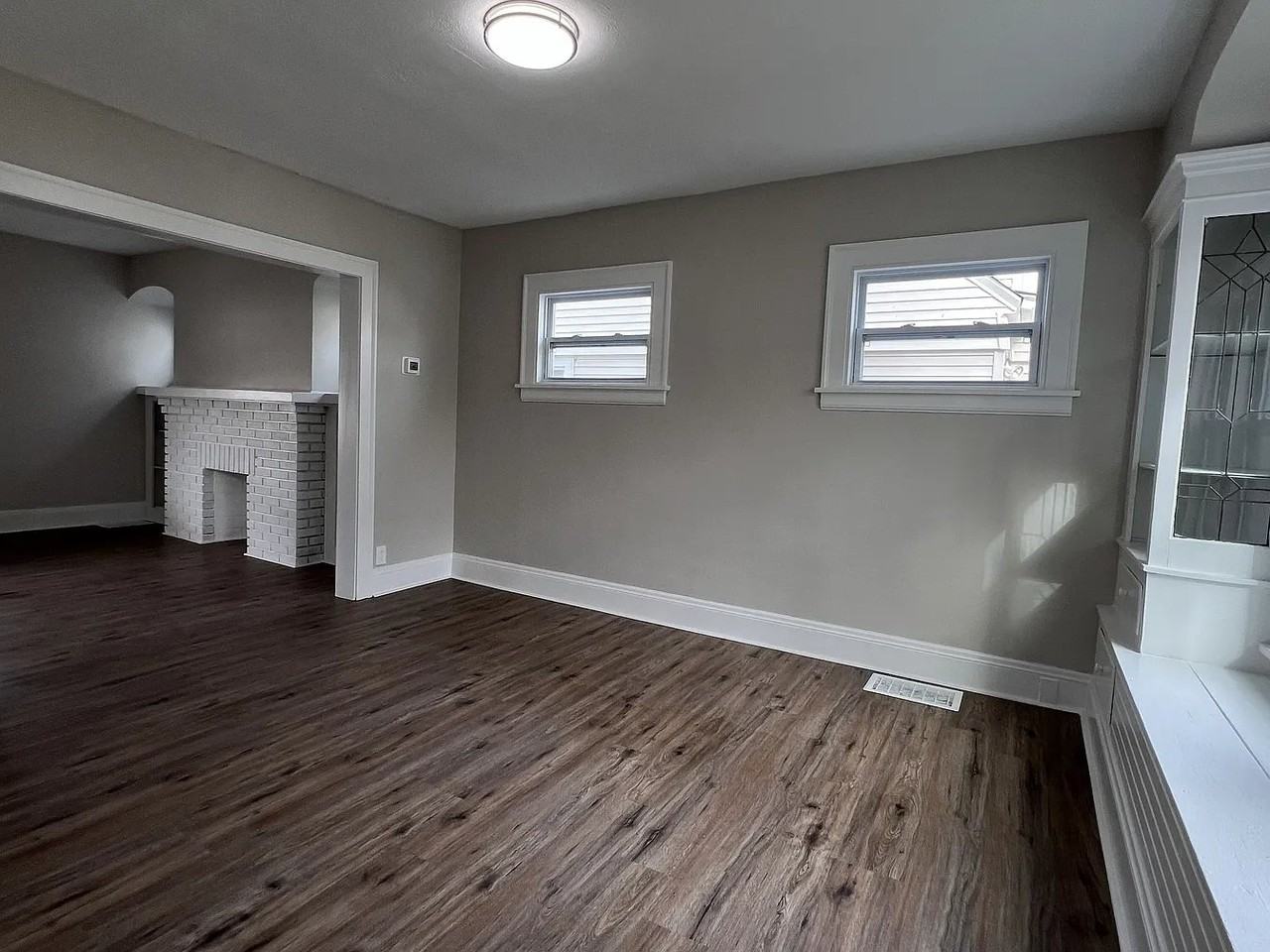 13219 Alvin Ave - Photo 5 of 7