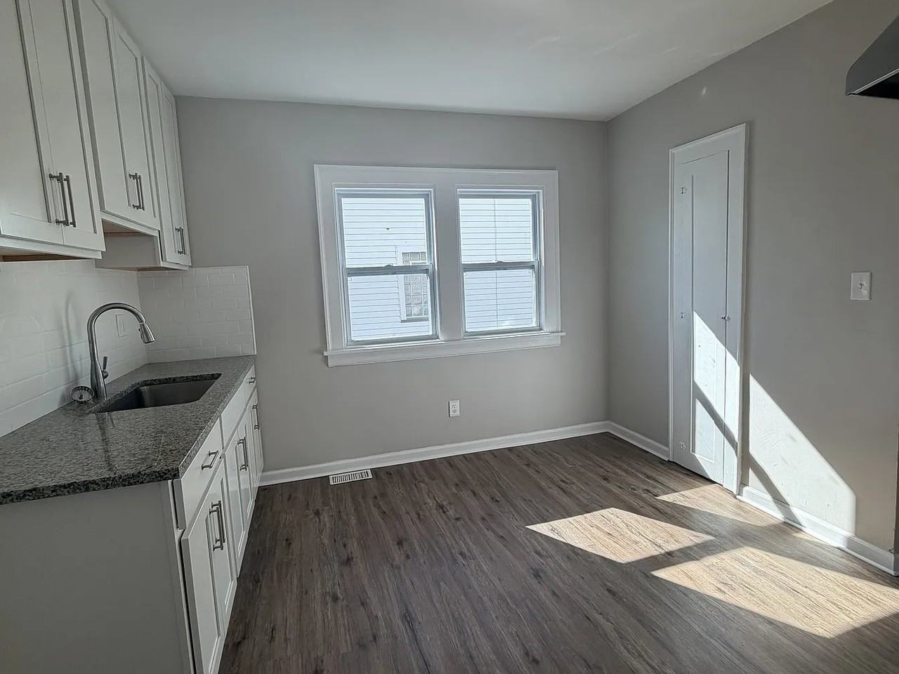 13219 Alvin Ave - Photo 6 of 7