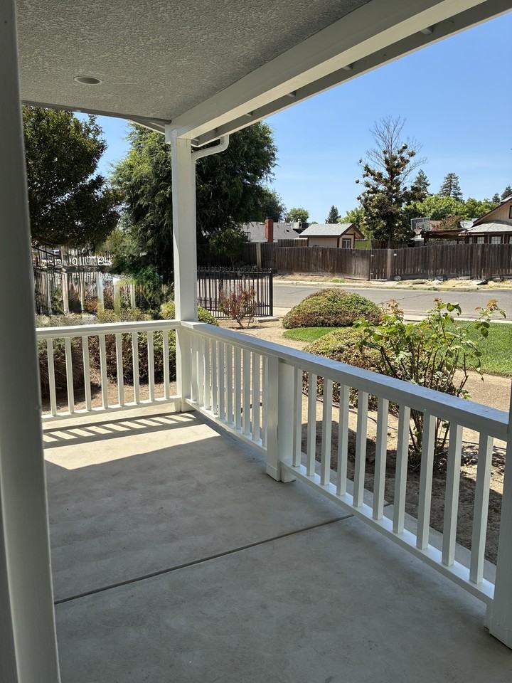 3919 S Sallee Ct #NA - Photo 2 of 18