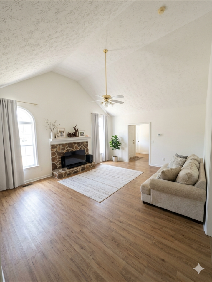 344 Creek View Dr #NA - Photo 2 of 16