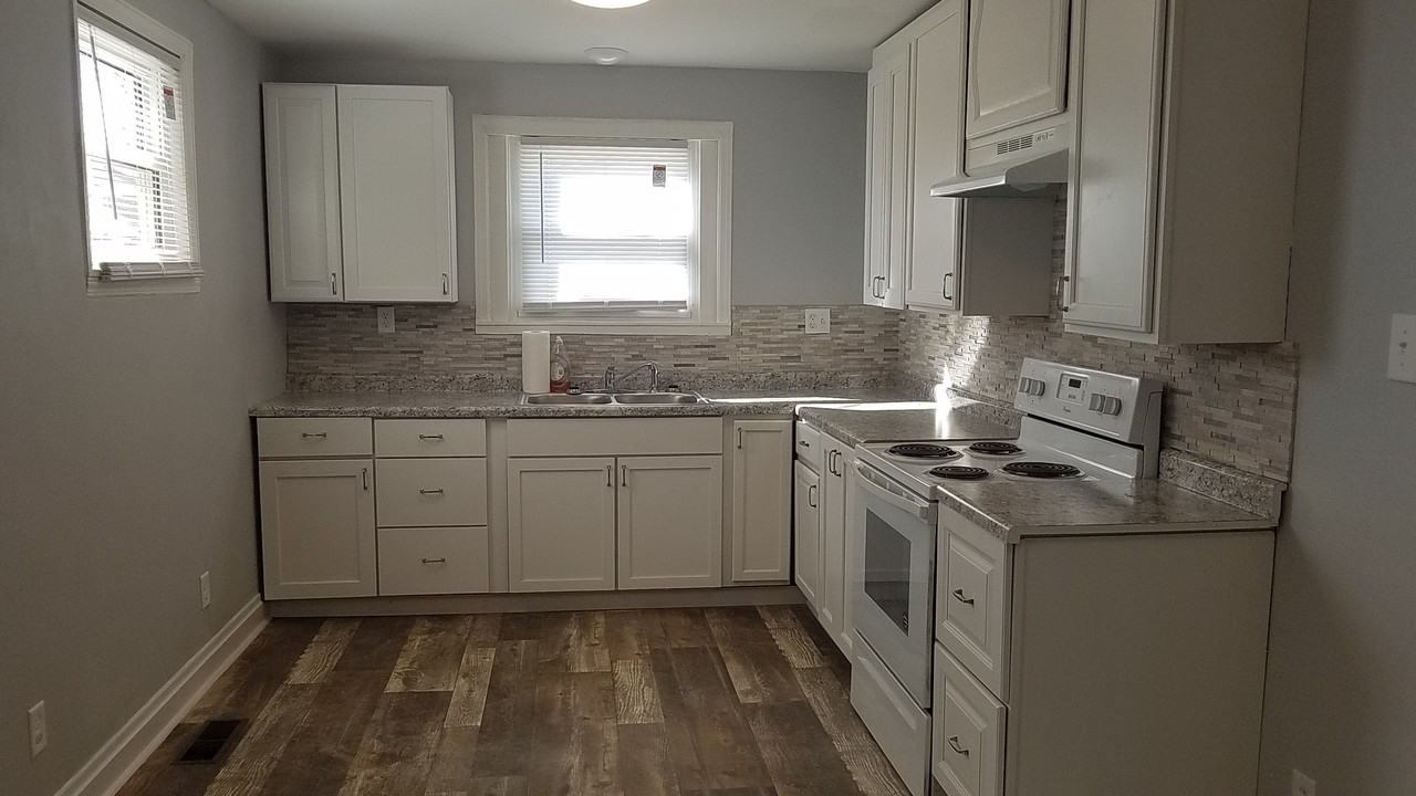 257 Benfield Ave #NA - Photo 7 of 11