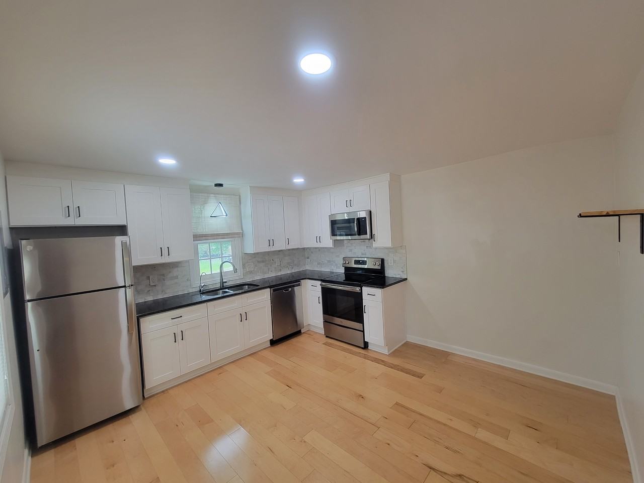 210 Peachtree St #NA - Photo 6 of 19